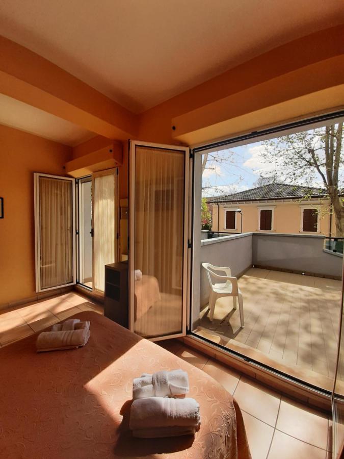 Hotel Originale Rimini Esterno foto
