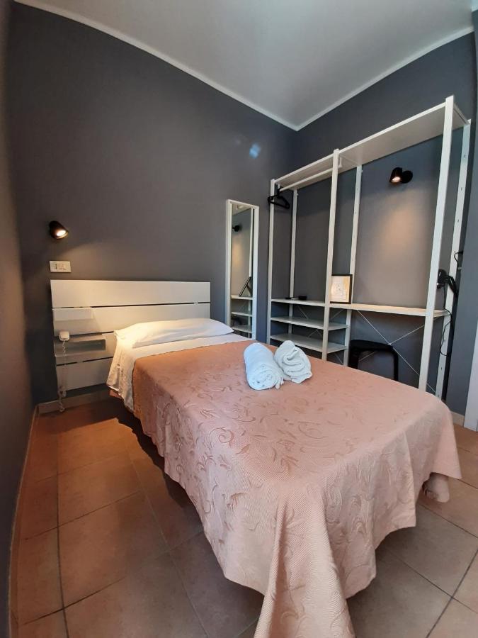 Hotel Originale Rimini Esterno foto